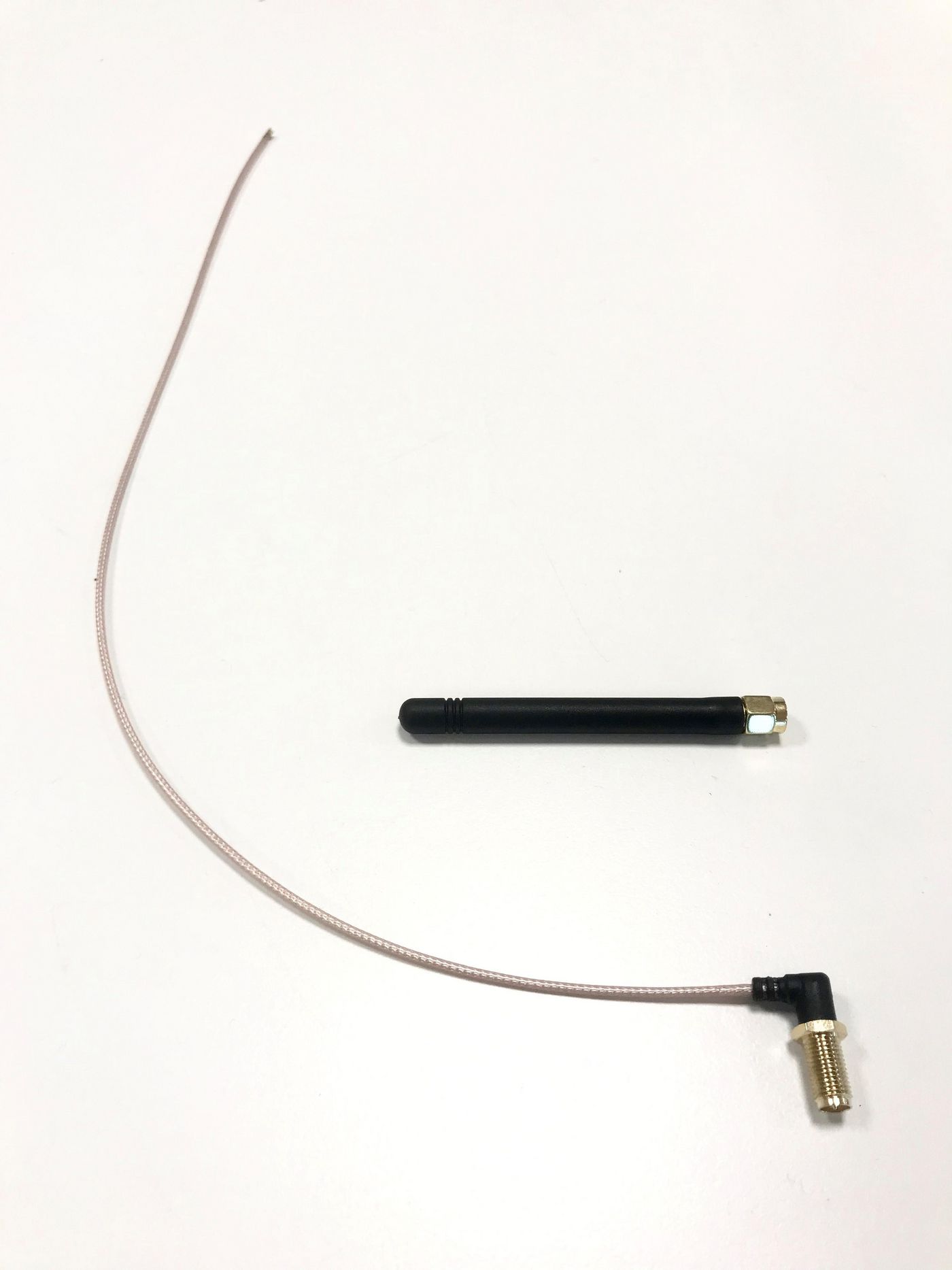 Charge Amps WiFi-antennikaapeli liittimellä